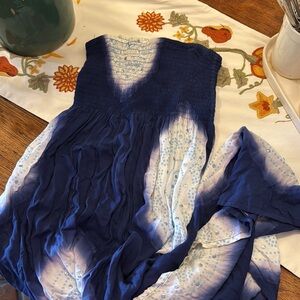 Elegant Blue Maxi Dress